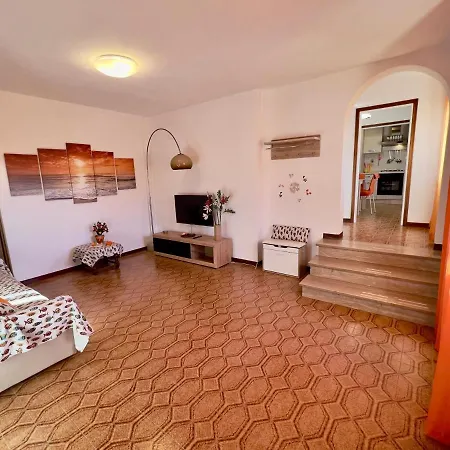 Apartment Via Roma 41 Marina di Campo
